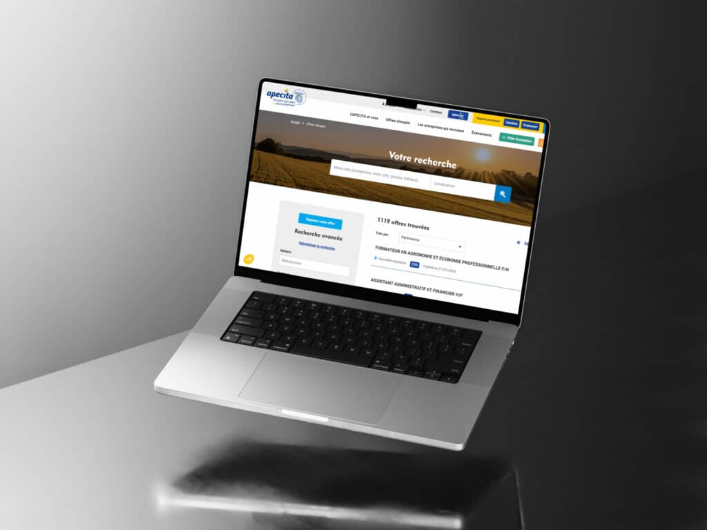 Ordinateur portable affichant la recherche d'offres d'emploi agricoles sur le site Apecita