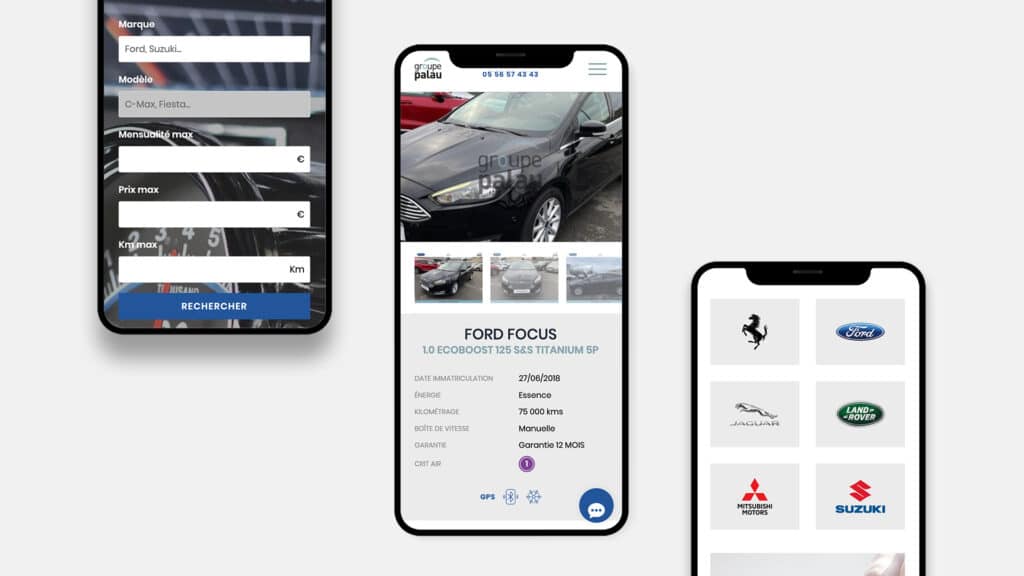 Smartphones affichant le formulaire de recherche, une fiche Ford Focus et les marques représentées